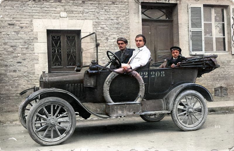 Old photo colorized with RE Colorizer